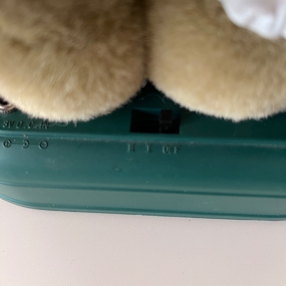 Vintage AVON Musical Mr and Mrs Claus Teddy Bear Christmas - Picture 6 of 7